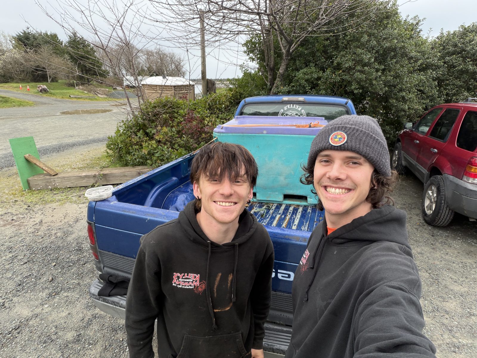 The Junkboyz team with their truck in Rockaway Beach